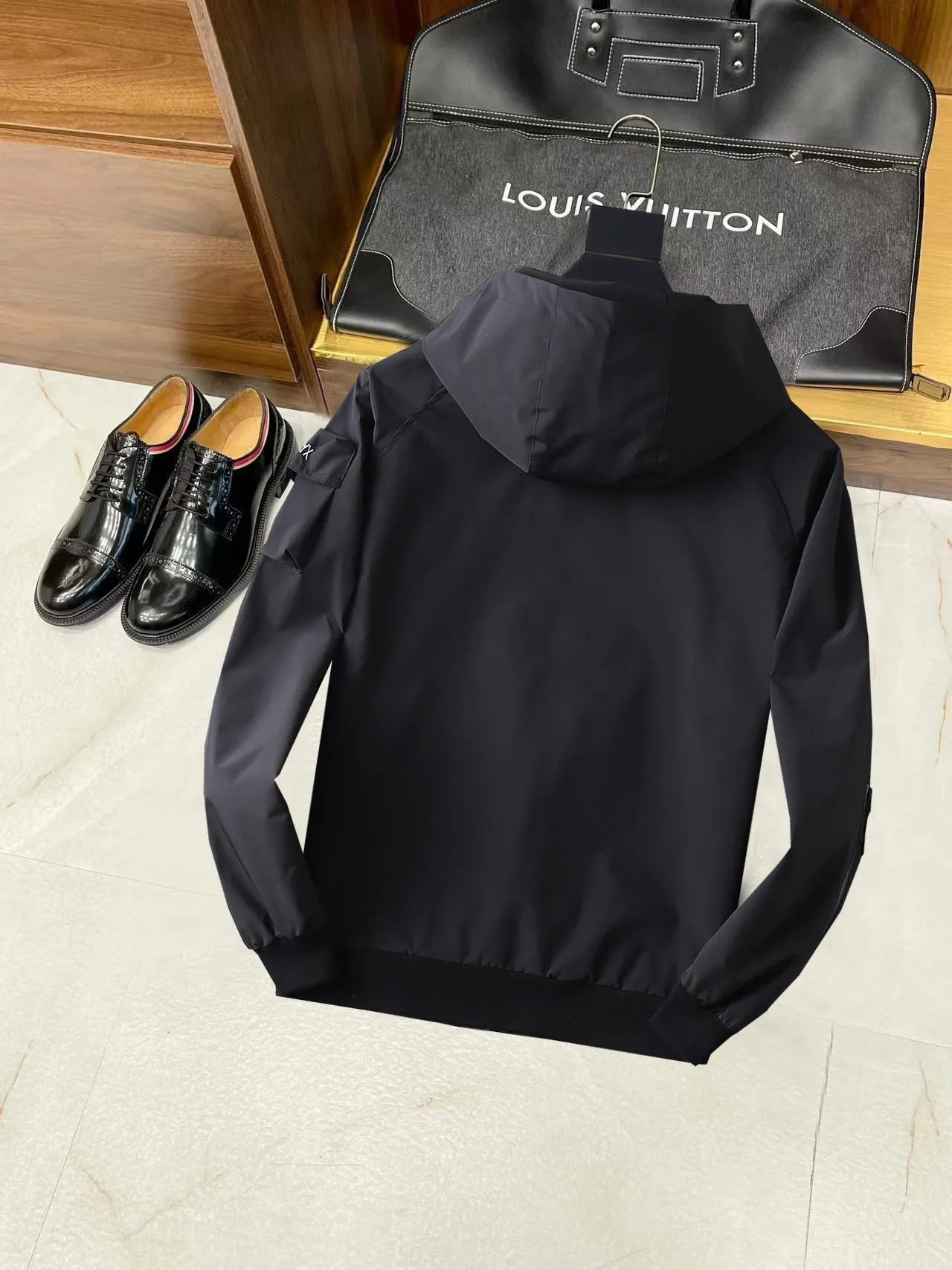 Same Style， ， 2026 New Arrival ， Original Premium Breathable ， ， ， Quality。 ， Sizes：M～3XL